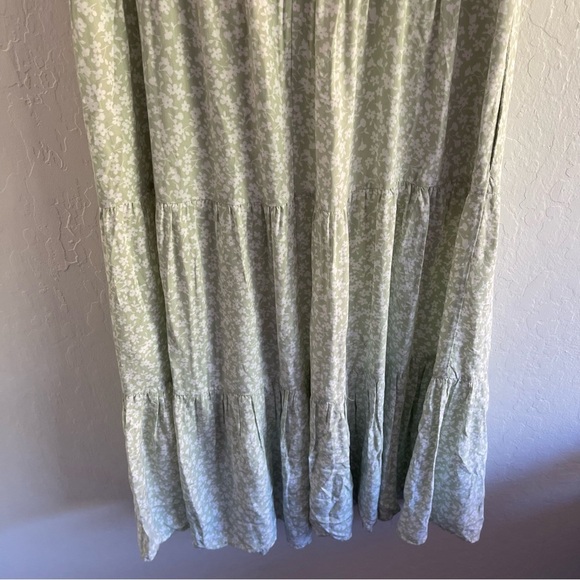 J Crew Green Floral Puff Sleeve Tiered Midi Dress Cottagecore Womens Size Small - Picture 5 of 10